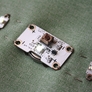 Electro-Fashion Błyskacz, białe diody LED i nić przewodząca (Kitronik 2719)